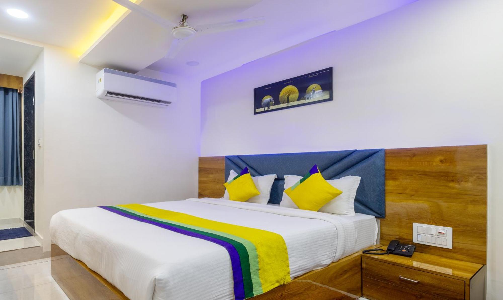 Itsy Hotels Signature, Nehru Nagar أحمد أباد المظهر الخارجي الصورة