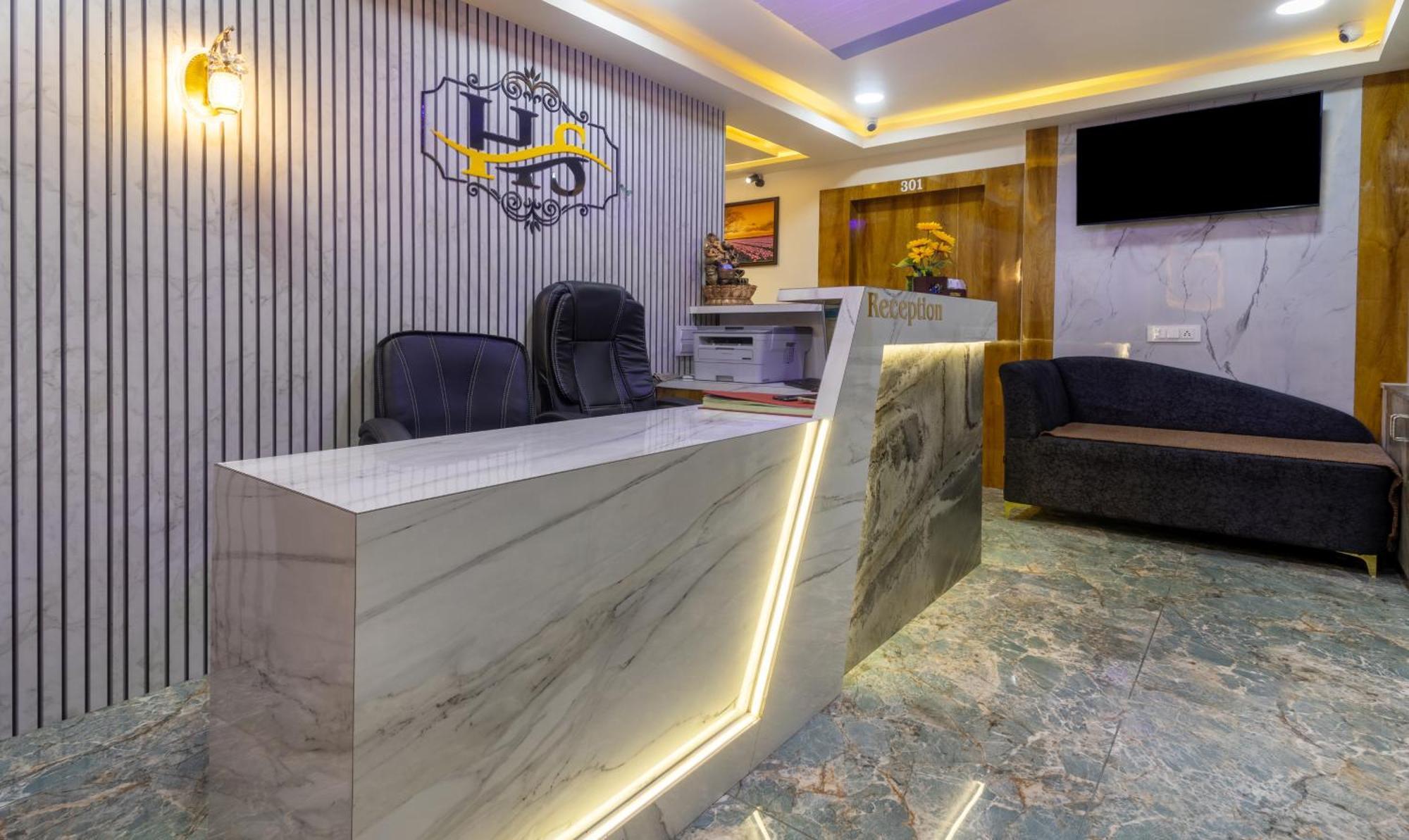 Itsy Hotels Signature, Nehru Nagar أحمد أباد المظهر الخارجي الصورة
