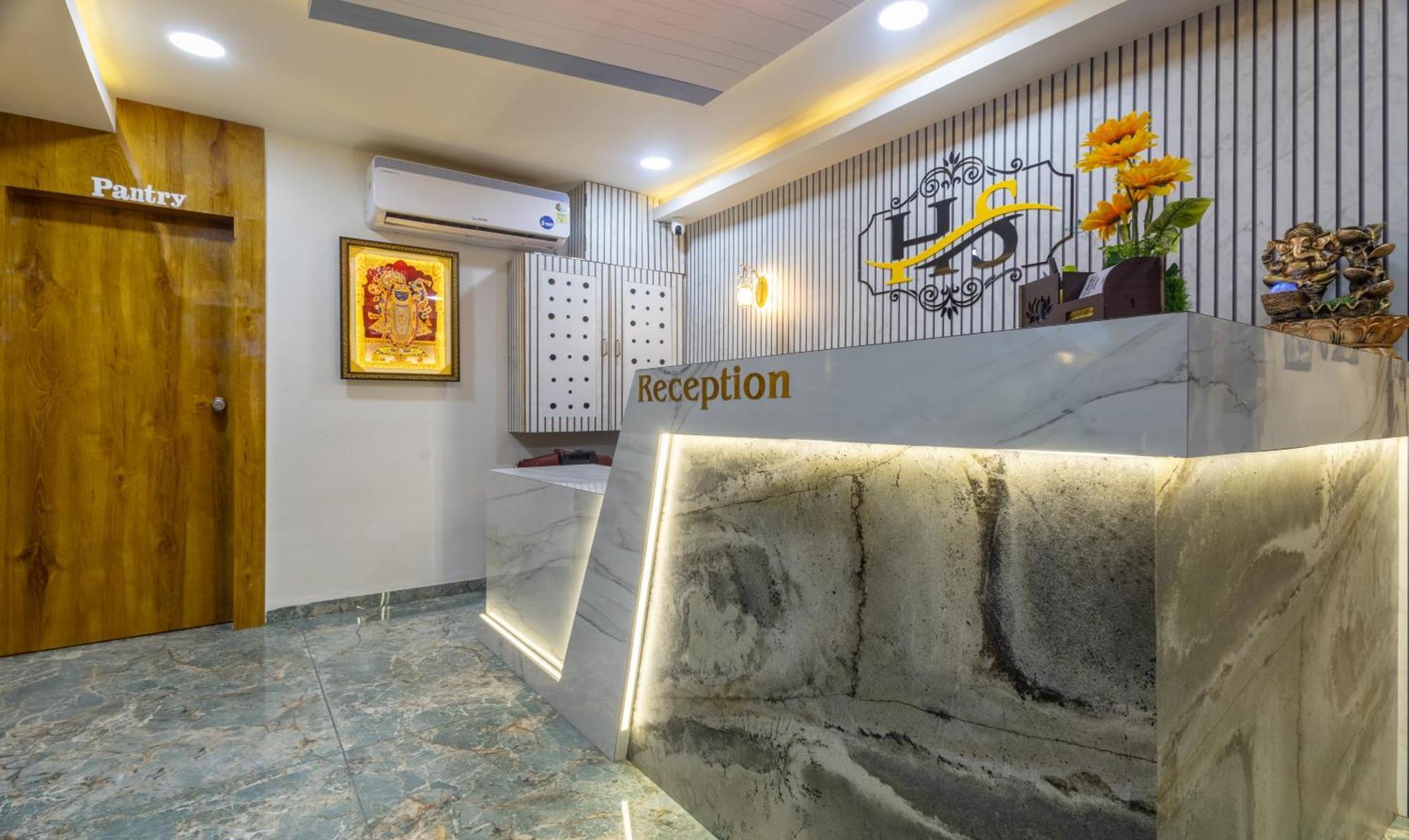 Itsy Hotels Signature, Nehru Nagar أحمد أباد المظهر الخارجي الصورة